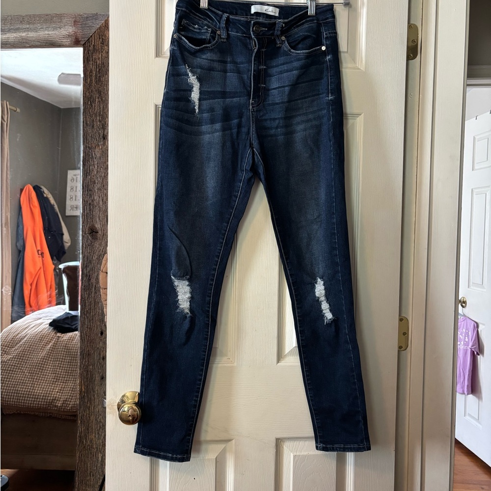 Kan Can Distressed Dark Blue Jeans